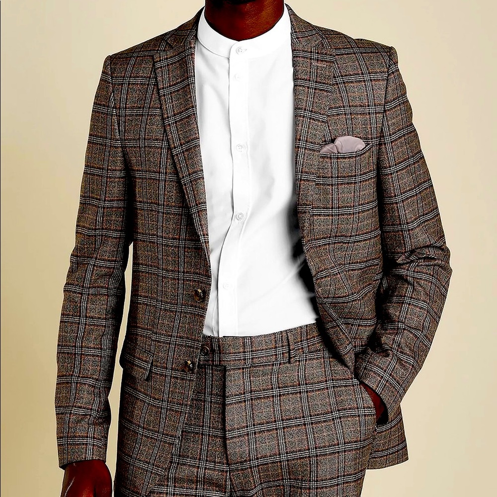 36s Brown Boohooman Suit